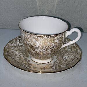 VTG Colclough Bone China Gold Floral Chintz Tea Cup Saucer Set Longton England